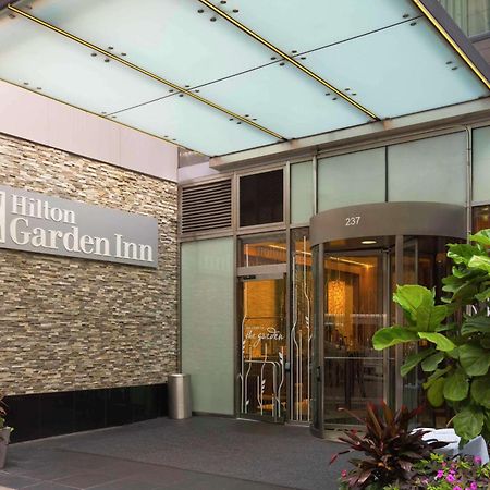 Hilton Garden Inn New York Central Park South-Midtown West Exterior foto